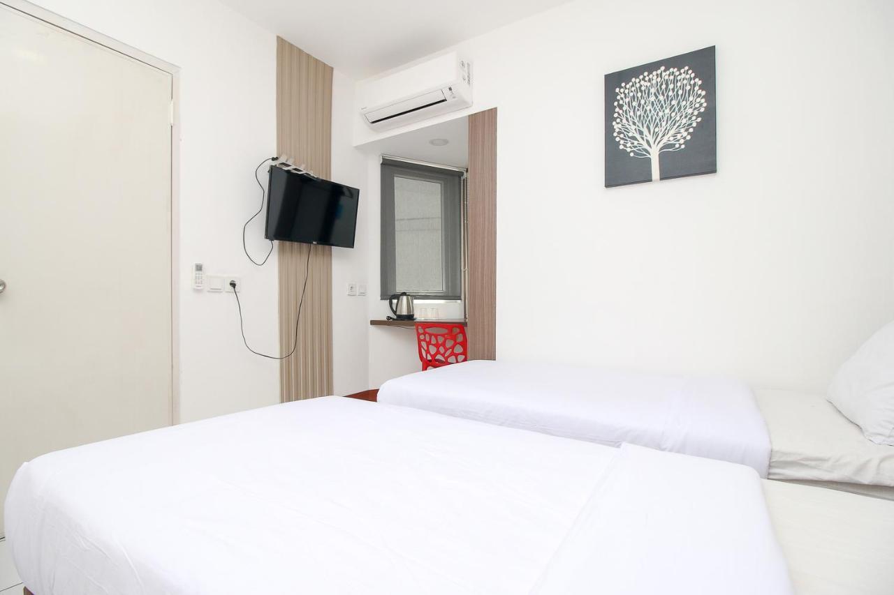 Parungkuda Smarthomm Inn Bandara מראה חיצוני תמונה